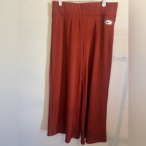 Nike Sportswear Femme Cropped Wide-Leg Pants size medium
